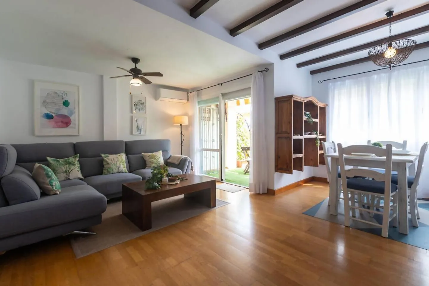 Apartamento Playa Vistamar Estepona Apartmán
